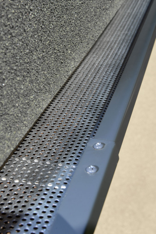 Pare-feuille aluminium 1 mm pour Gouttière Aluminium G300 2 mètres