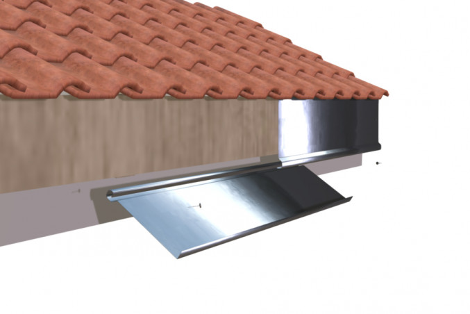 Bande de rive Aluminium Miel - application sur toiture avec tuiles