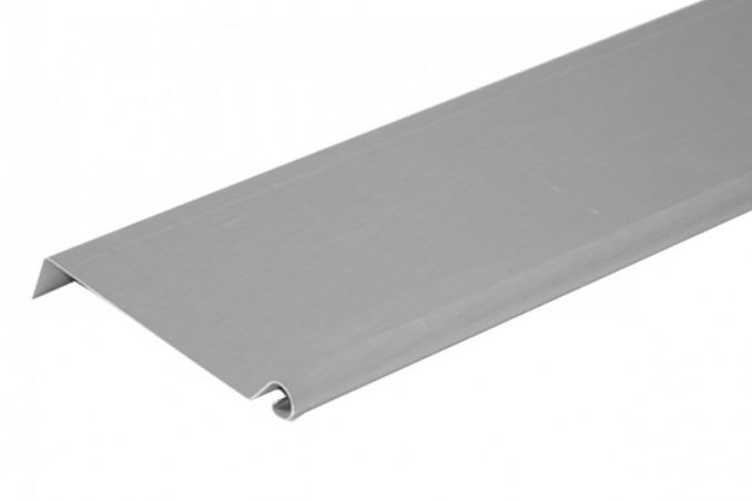 Bande de rive biseau zinc quartz A. Gay - Longueur 2 mètres - Largeur totale 165 mm ( surface utile 140 mm + 25 mm rechassé ourl Bande de rive biseau zinc quartz A. Gay - Longueur 2 mètres - Largeur totale 165 mm ( surface utile 140 mm + 25 mm rechassé ourl