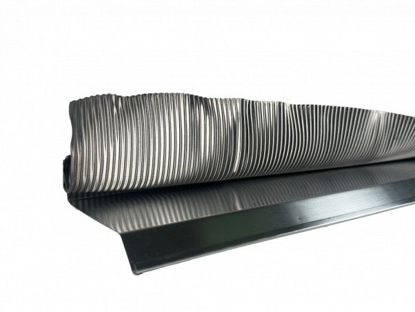 Bande de rive biseau ZINC 333 bavette plomb - 2M Bande de rive biseau ZINC 333 bavette plomb - 2M